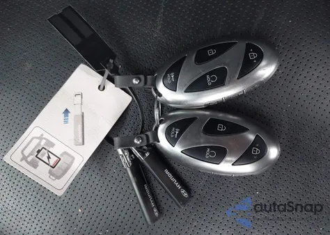 2024 Hyundai Santa Fe Hybrid Limited z USA, uszkodzony, nr VIN 5NMP3DG13RH015732